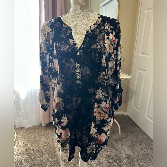 Tops - Black, floral blouse with lace. Wear at the office, or date night very versatile